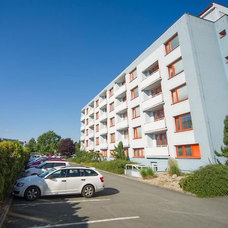 Hotel Arnost Garni Pardubice Esterno foto